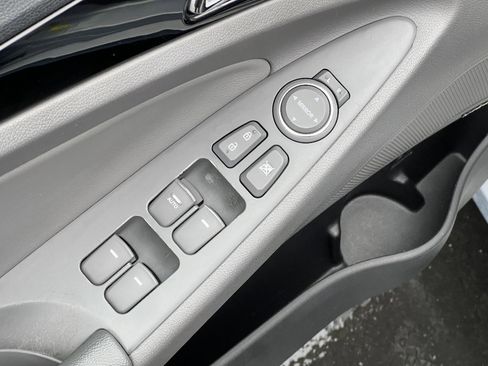Used 2013 Hyundai Sonata Limited w/ Premium Pkg image 14
