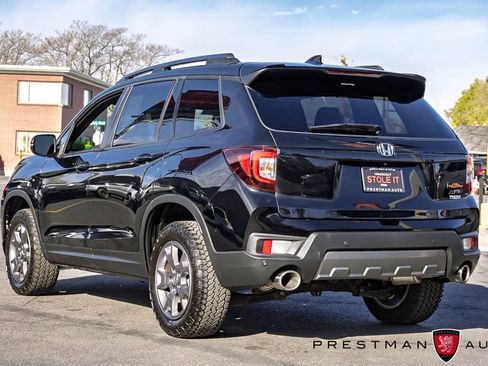 Used 2024 Honda Passport TrailSport image 16