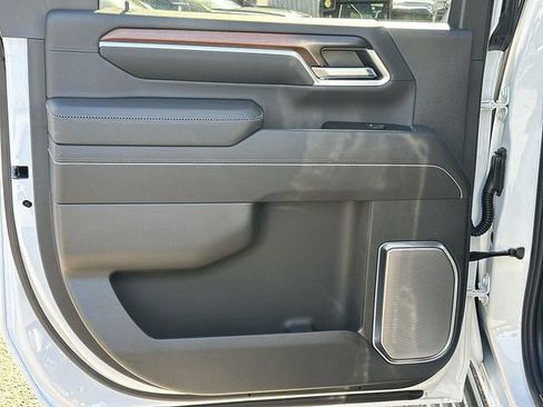 New 2026 GMC Sierra 2500 Denali w/ Denali Reserve Package image 25