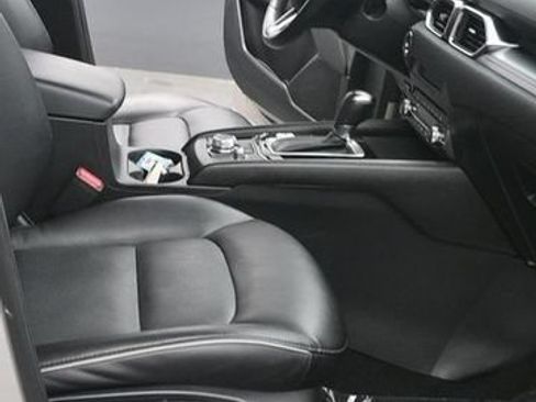 Used 2024 MAZDA CX-5 AWD 2.5 S w/ Select Package image 13