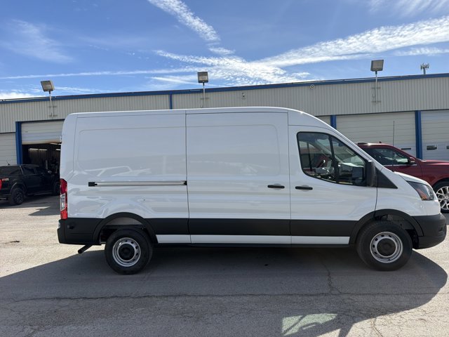 New 2027 Ford Transit 250 148 Medium Roof w/ Load Area Protection Package RWD image 6