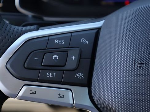 Used 2026 Volkswagen Jetta GLI Autobahn FWD image 19