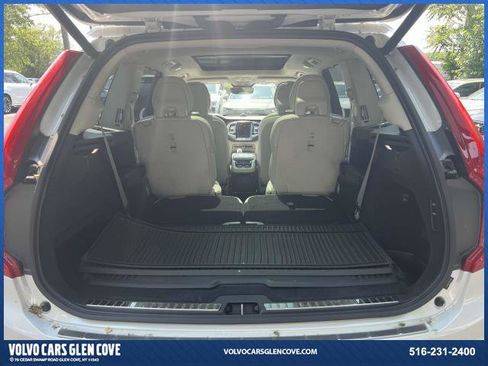 Certified 2023 Volvo XC90 T8 Ultimate w/ Protection Package Premier image 9