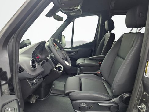New 2025 Mercedes-Benz Sprinter 2500 image 21