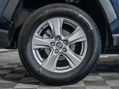 Certified 2025 Toyota RAV4 XLE image 17