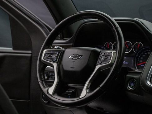 Used 2021 Chevrolet Tahoe Z71 image 12