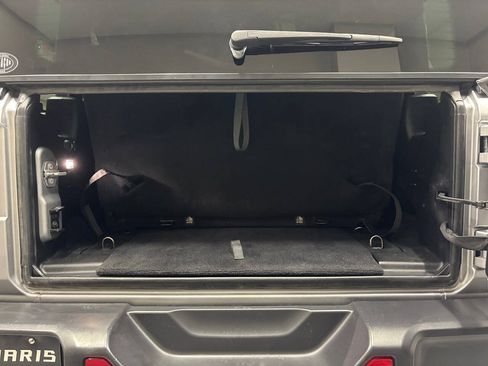 Used 2018 Jeep Wrangler Sport AWD/4WD image 20