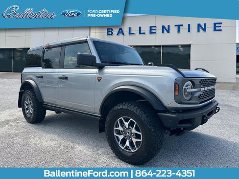 Certified 2024 Ford Bronco Badlands image 1