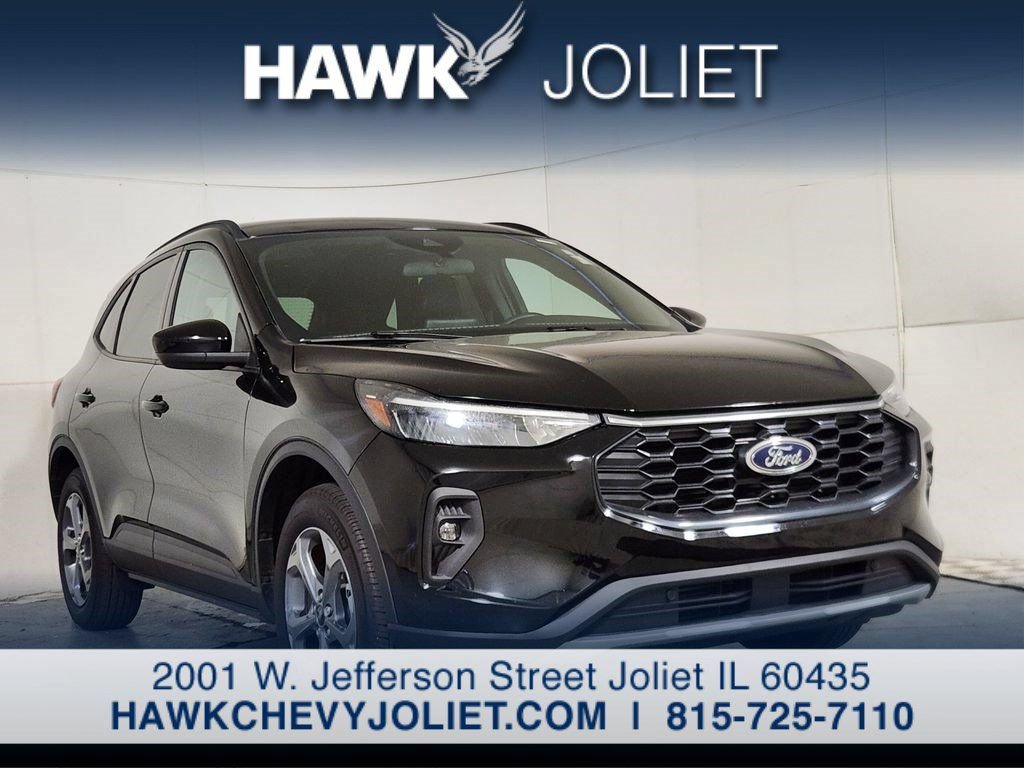 Used 2025 Ford Escape ST-Line Select AWD/4WD image 1