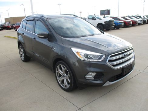 Used 2017 Ford Escape Titanium FWD image 7