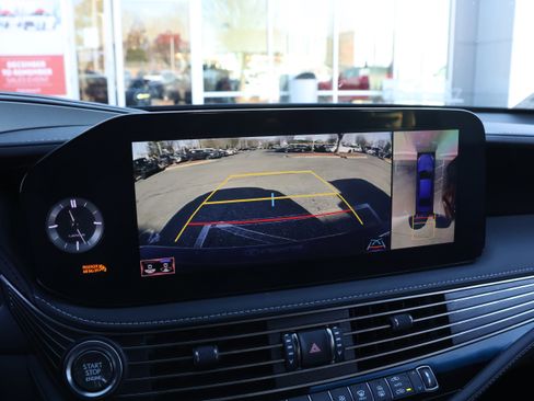 Used 2022 Lexus LS 500 image 24