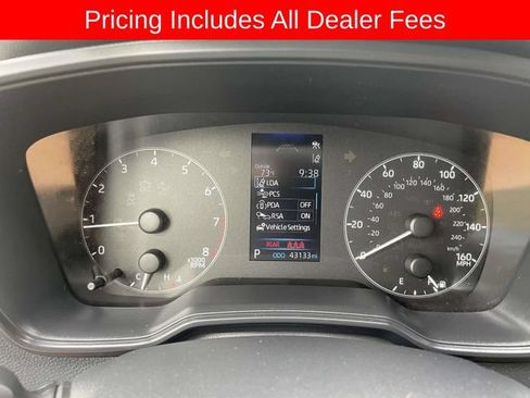Used 2023 Toyota Corolla LE FWD image 23