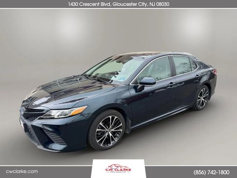 Used 2018 Toyota Camry SE w/ Audio Package image 10