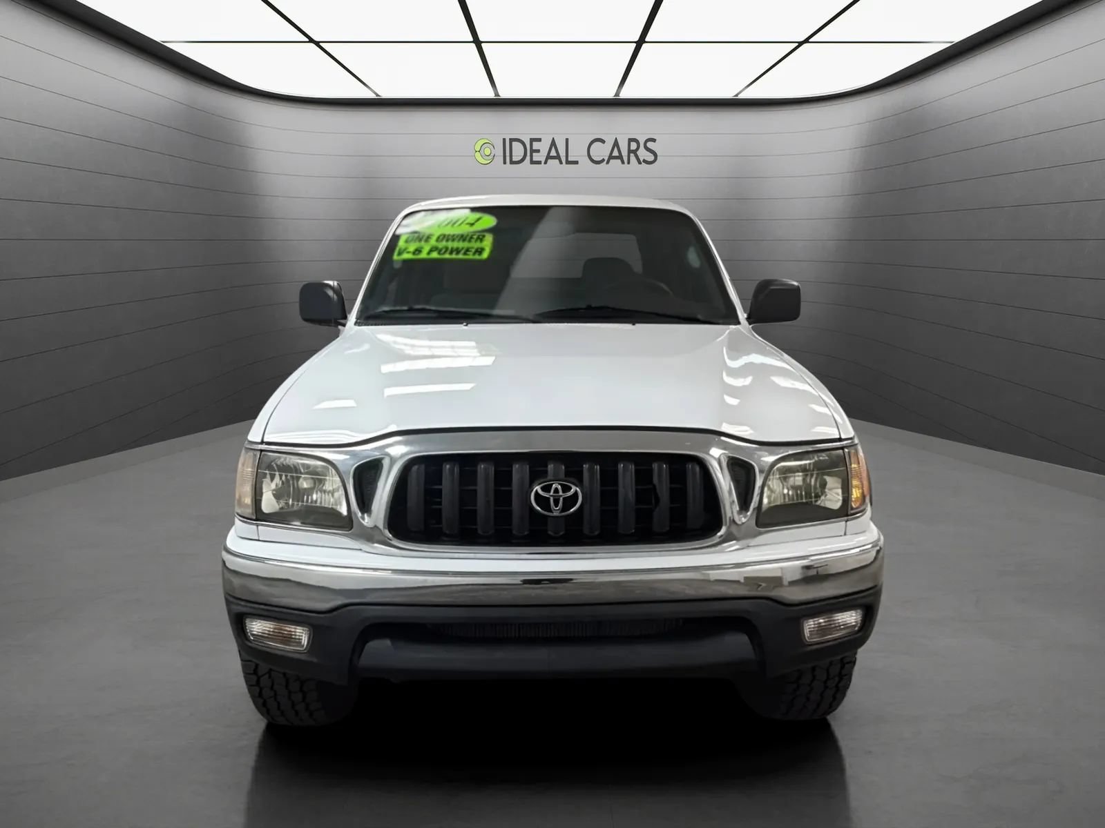 Used 2004 Toyota Tacoma PreRunner RWD image 2