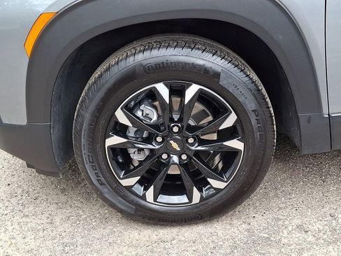 Used 2023 Chevrolet TrailBlazer LT FWD image 32