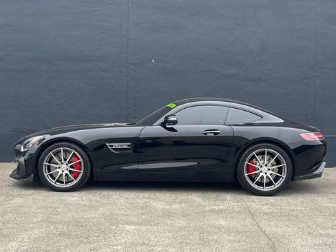 Used 2016 Mercedes-Benz AMG GT S image 4