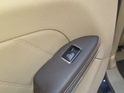 Used 2013 Mercedes-Benz GL 450 4MATIC image 4