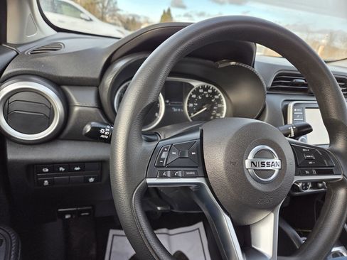 Used 2021 Nissan Versa S image 8