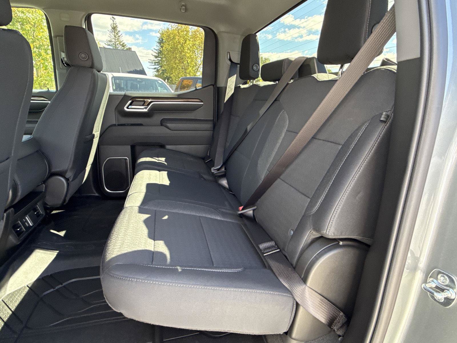 New 2026 Chevrolet Silverado 1500 RST w/ RST Select Package AWD/4WD image 17
