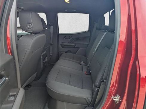 Used 2024 GMC Canyon Elevation w/ Convenience Package image 17