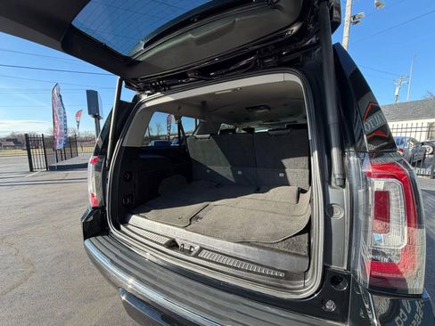 Used 2018 GMC Yukon XL Denali w/ Open Road Package image 24