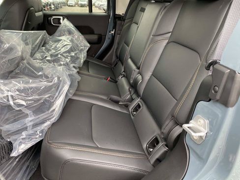 New 2026 Jeep Gladiator Sport AWD/4WD image 7