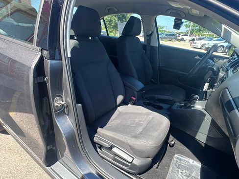 Used 2015 Volkswagen Jetta S FWD image 10