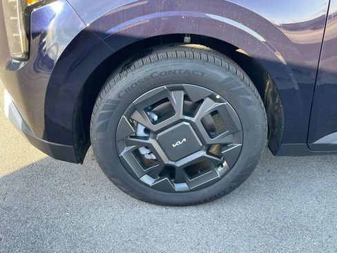 New 2026 Kia Carnival EX FWD image 33
