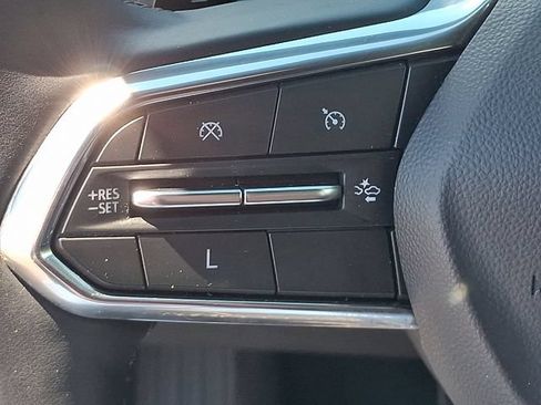 Used 2025 Chevrolet Equinox LT FWD image 21