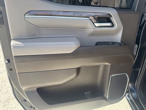 Used 2023 Chevrolet Silverado 1500 LTZ w/ LTZ Convenience Package II image 28