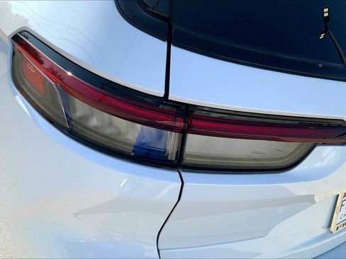 Used 2024 Jeep Grand Cherokee L Laredo image 53