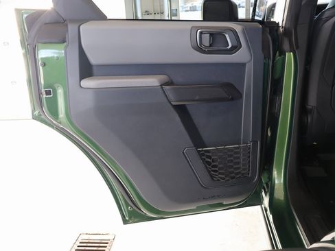 Used 2024 Ford Bronco Everglades image 24
