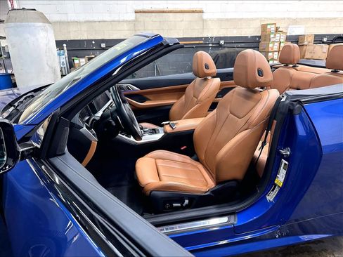 Used 2022 BMW 430i Convertible w/ M Sport Package RWD image 26