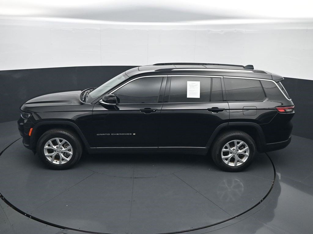 Used 2023 Jeep Grand Cherokee L Limited RWD image 30