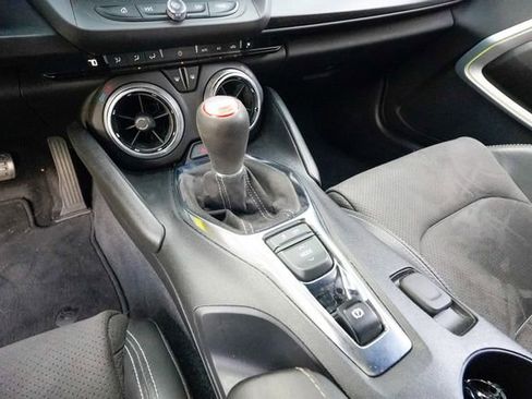 Used 2019 Chevrolet Camaro SS image 68