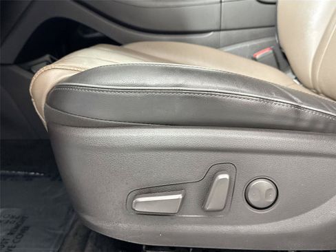 Used 2022 Hyundai Santa Fe SEL Premium AWD/4WD image 30