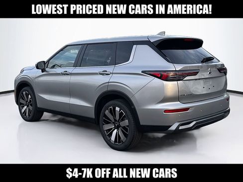 New 2026 Mitsubishi Outlander SE FWD image 5