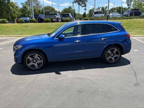 Used 2023 Mercedes-Benz GLC 300 image 7