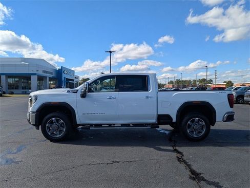 New 2026 GMC Sierra 2500 SLT w/ SLT Premium Package image 6