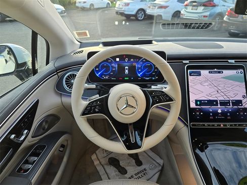 Used 2022 Mercedes-Benz EQS 450+ Sedan w/ Exclusive Trim Package image 22