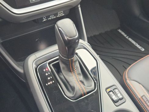 Certified 2025 Subaru Crosstrek 2.5i Limited w/ Popular Package #4A image 21