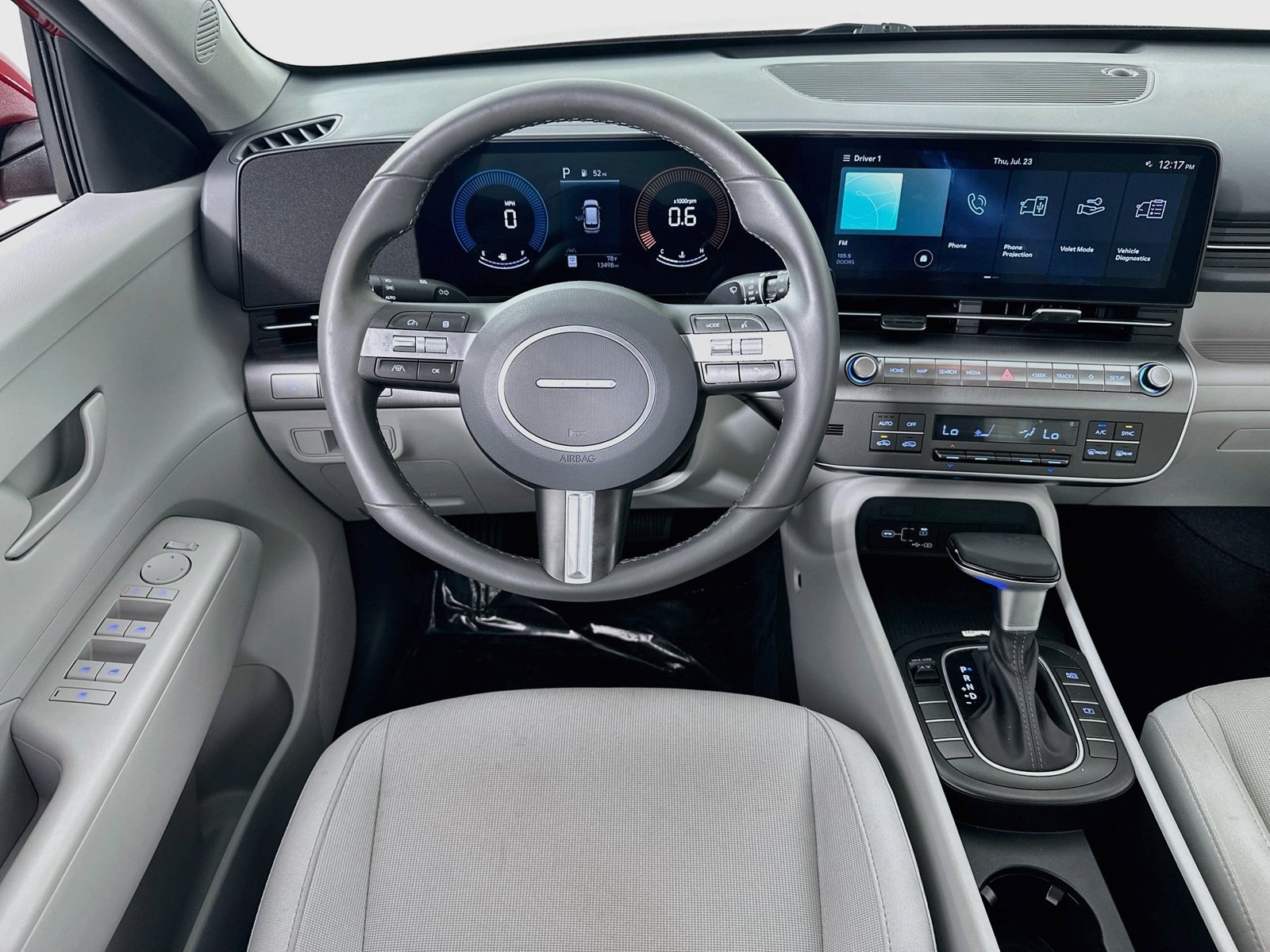 Used 2024 Hyundai Kona SEL FWD image 20