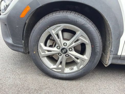 Certified 2023 Hyundai Kona SEL AWD/4WD image 8