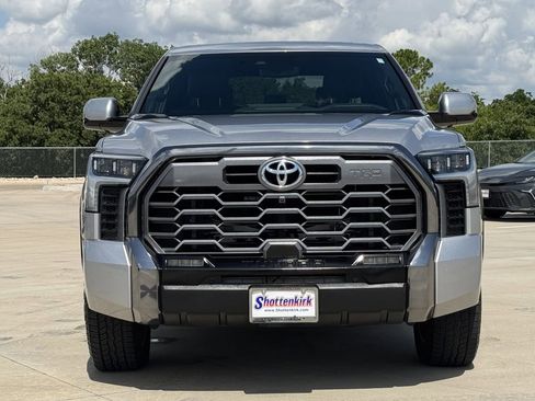 Used 2024 Toyota Tundra Platinum w/ TRD Off-Road Package AWD/4WD image 7