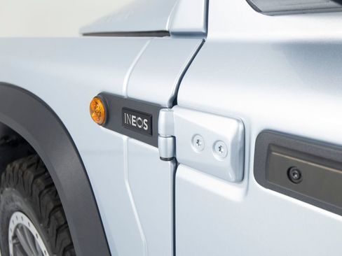 Used 2025 INEOS Grenadier AWD/4WD image 41