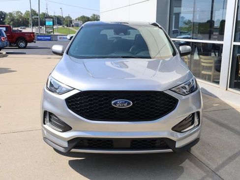 Certified 2024 Ford Edge ST-Line AWD/4WD image 6