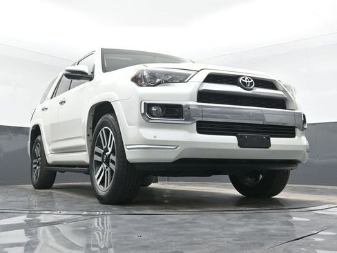 Used 2018 Toyota 4Runner Limited AWD/4WD image 45