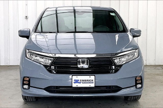 Certified 2024 Honda Odyssey Touring image 3