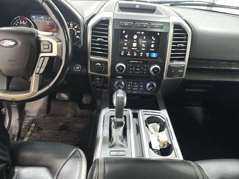 Used 2018 Ford F150 Platinum w/ Technology Package AWD/4WD image 9