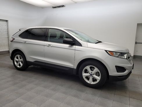 Used 2017 Ford Edge SE FWD image 11